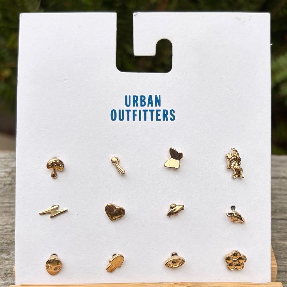 NWT New Urban Outfitters UO Gold Stud Icon Earring Set 12 earrings Mix & Match